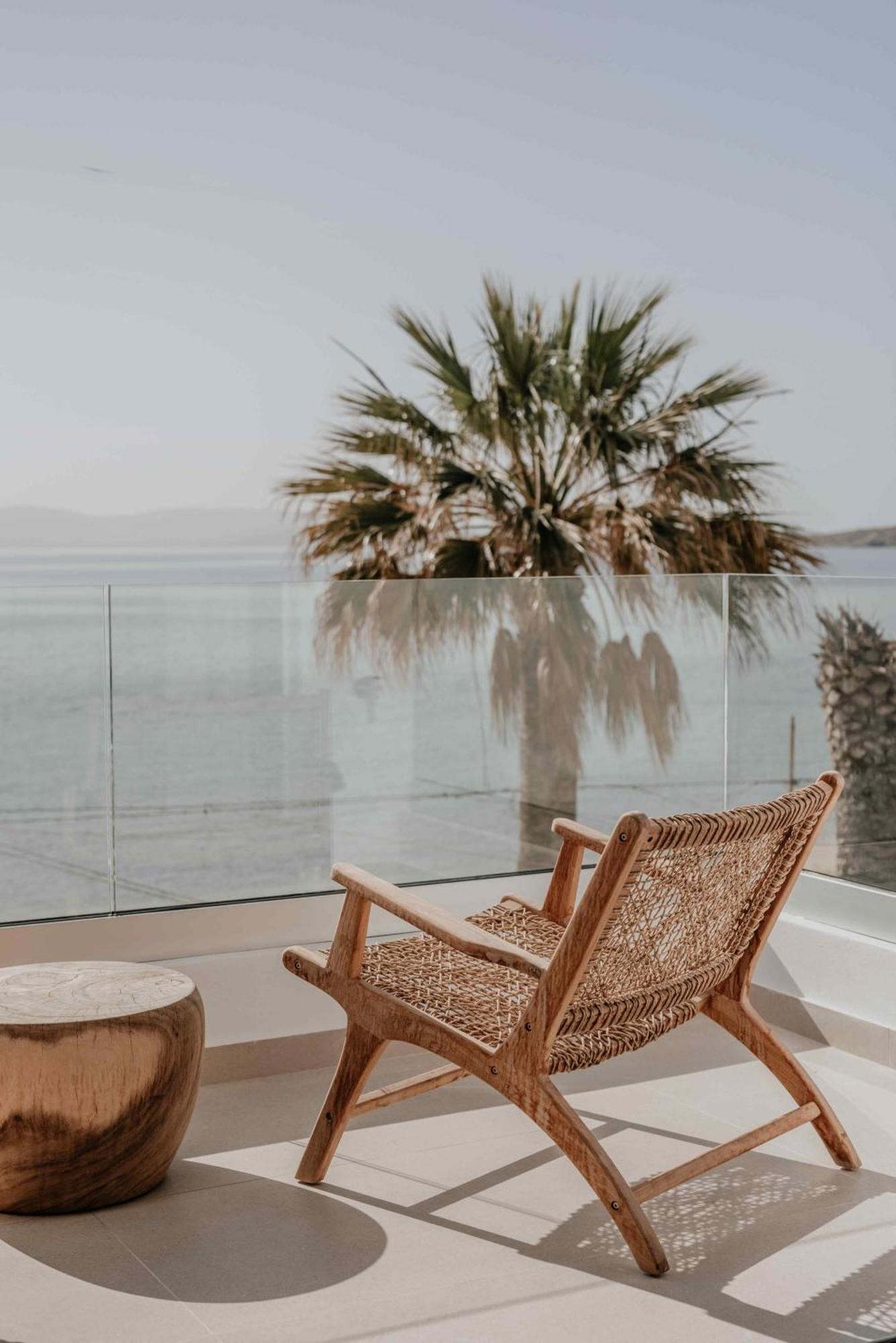 Ostrako Beachside Suites Agia Anna  Eksteriør bilde